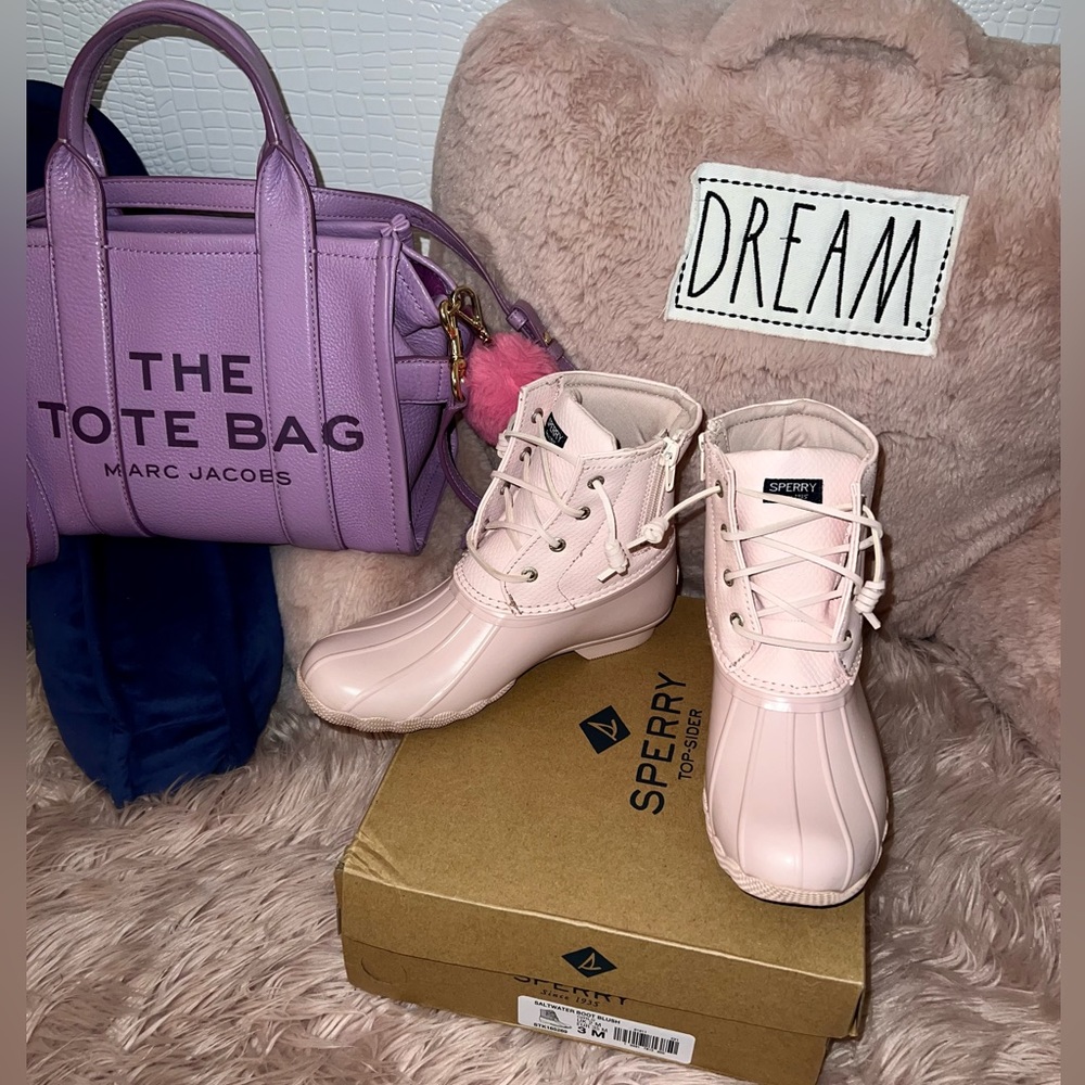 NEW Sperry Pink Saltwater Boots, Blush, Sz 3 Youth Girls